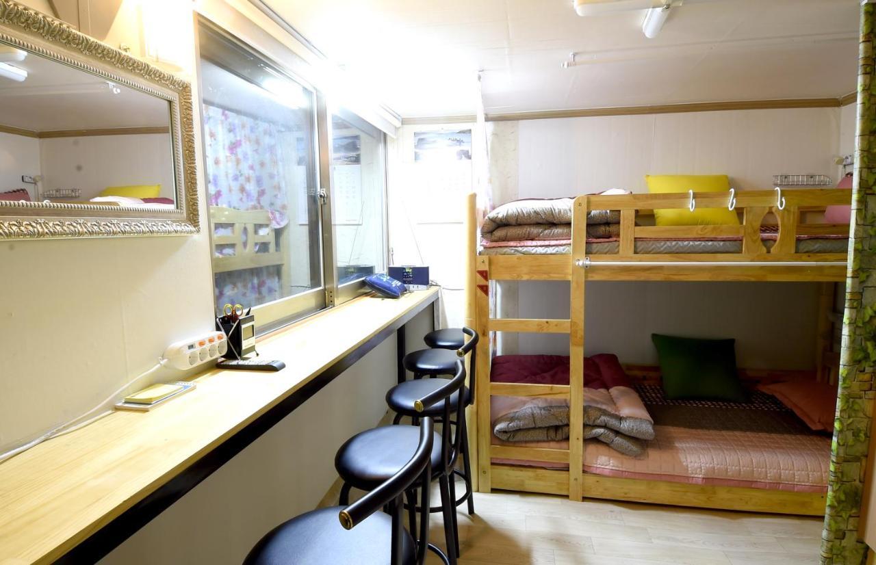 Photo Park Guesthouse Seoul Exteriör bild